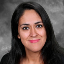 Theresa Flores Headshot